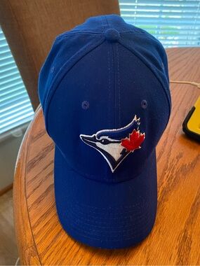 Fitted New Era Men’s Royal Blue Bottoms with White Logo